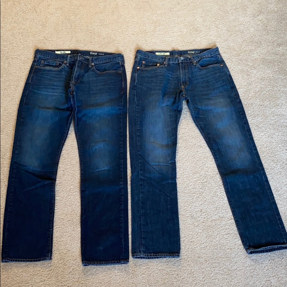TWO PAIR men’s GAP jeans